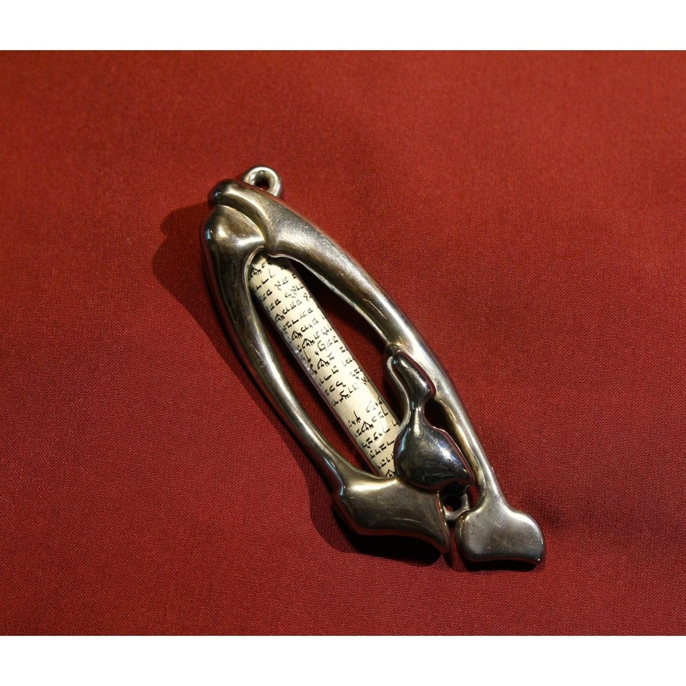 Mezuzah Sterling Silver with Scroll Judaica in Glass Display VTG Pre-Owned (A2)